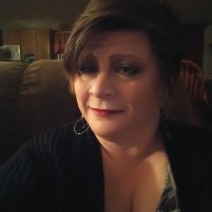 Meet your Posher, Kellie